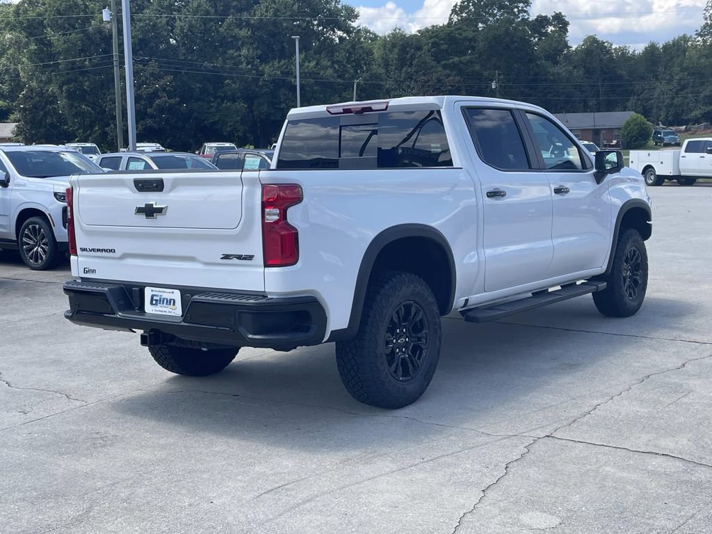 New 2026 Chevrolet Silverado 1500 ZR2 w/ Dark Appearance Package AWD/4WD image 4