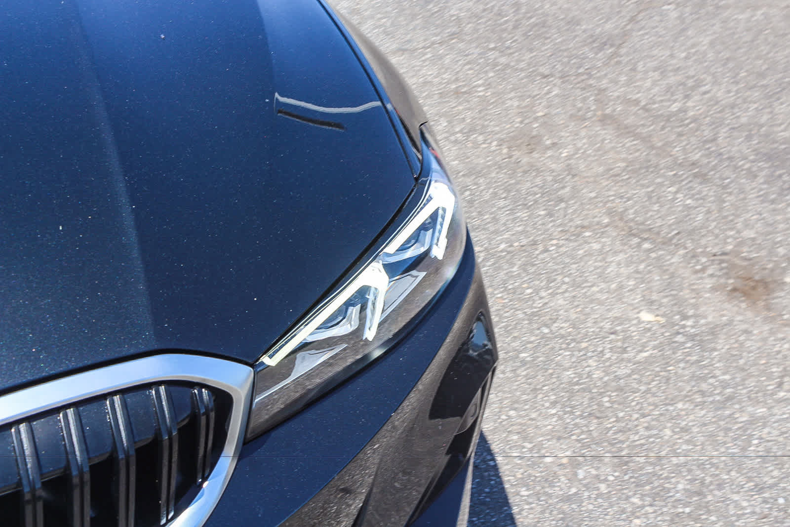 Used 2023 BMW 330i Sedan w/ Driving Assistance Package RWD image 10