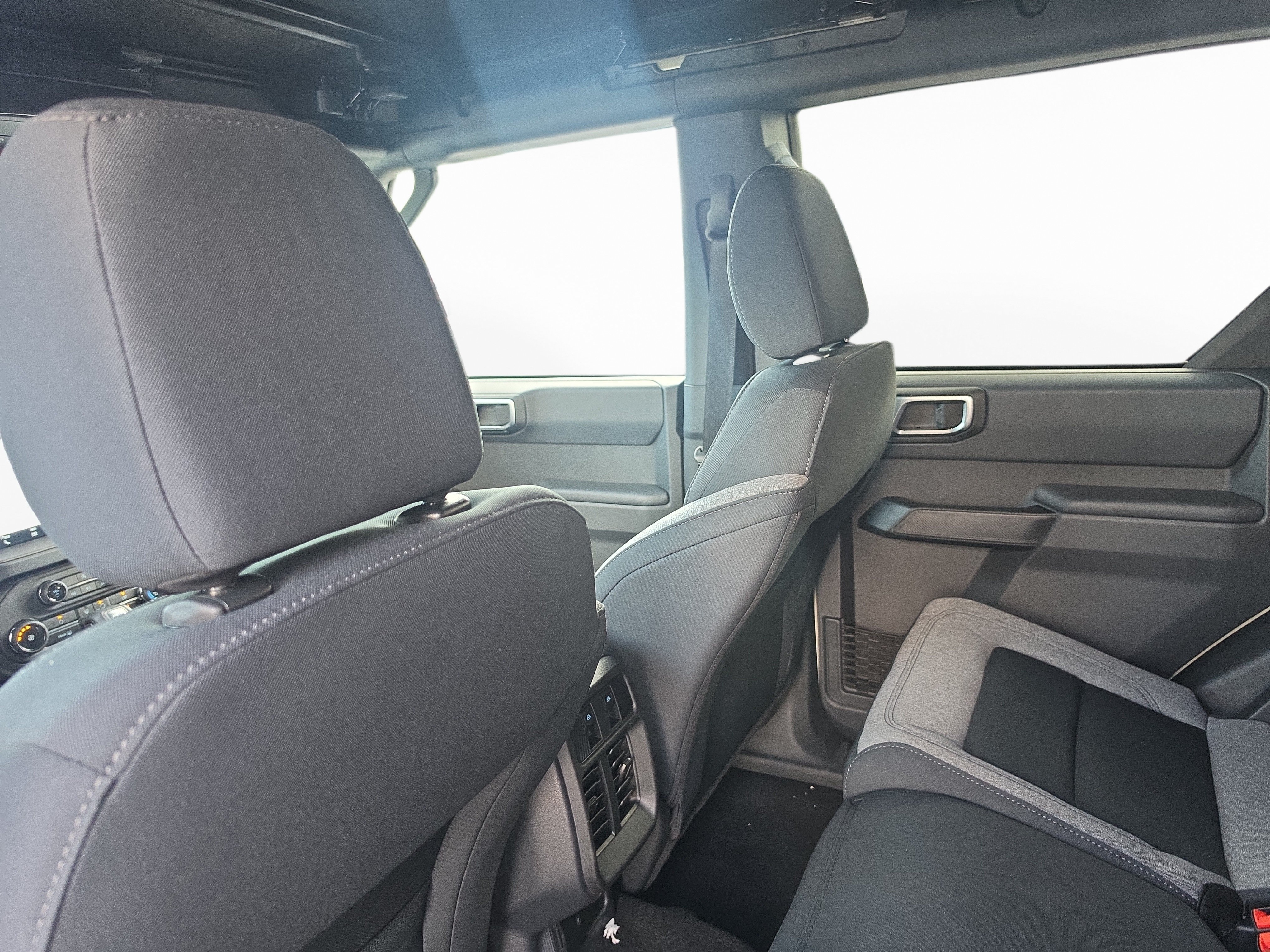 New 2026 Ford Bronco Big Bend AWD/4WD image 14