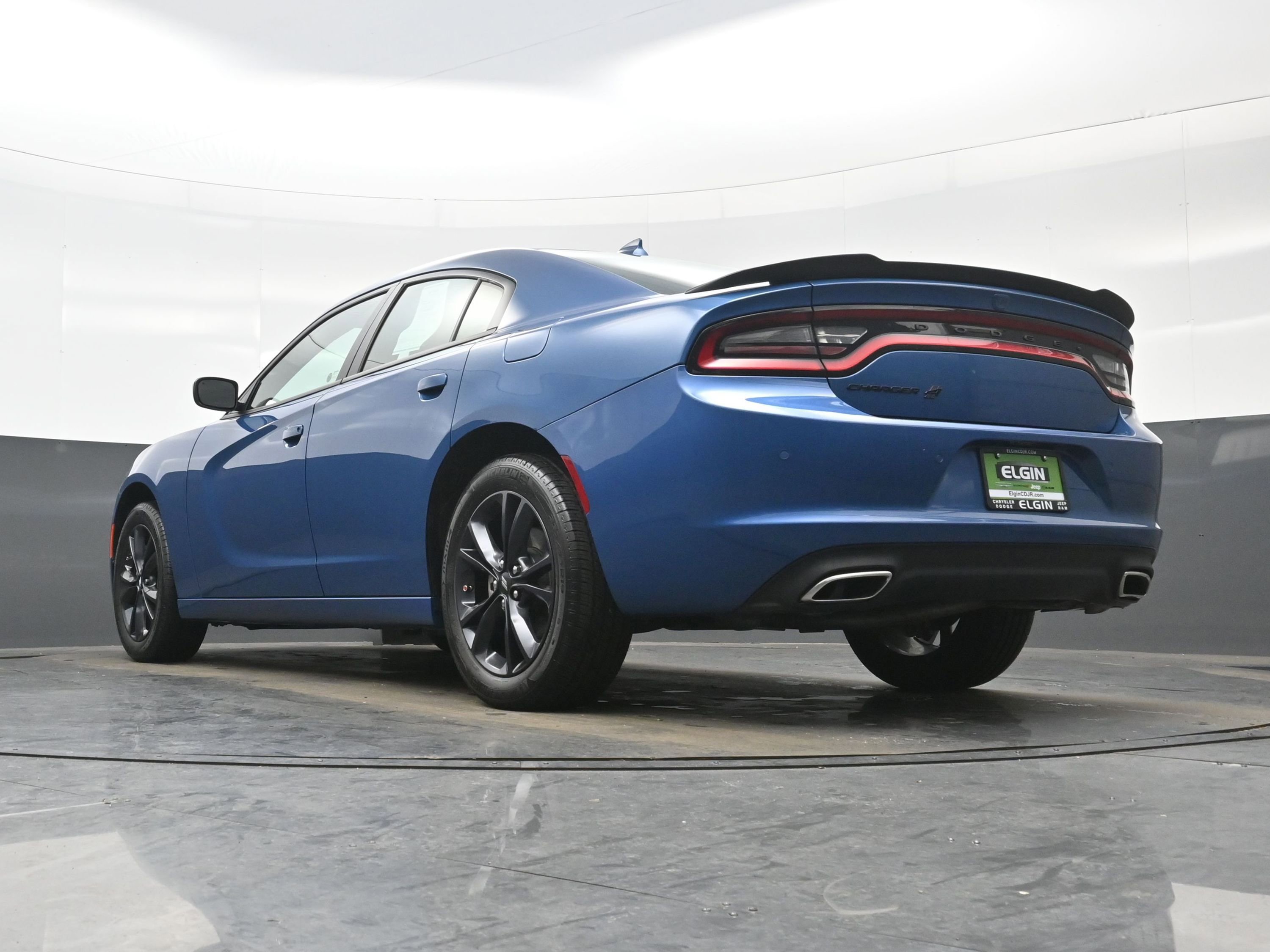 Used 2023 Dodge Charger SXT w/ Blacktop Package image 28