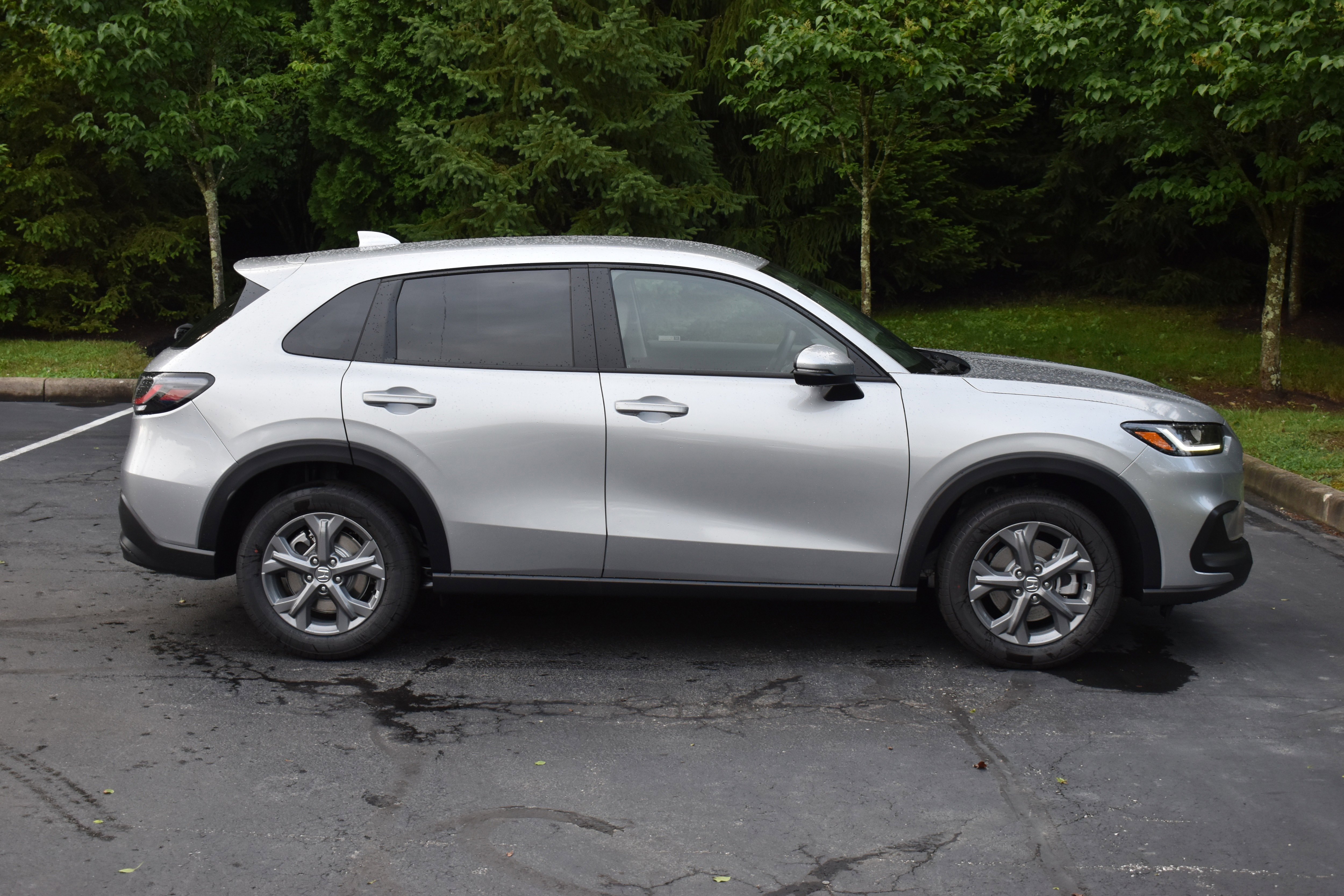 New 2026 Honda HR-V LX image 9