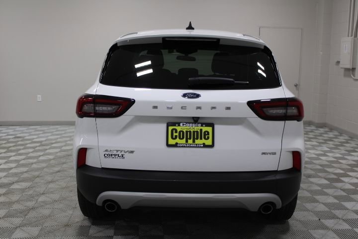 Used 2023 Ford Escape Active image 10