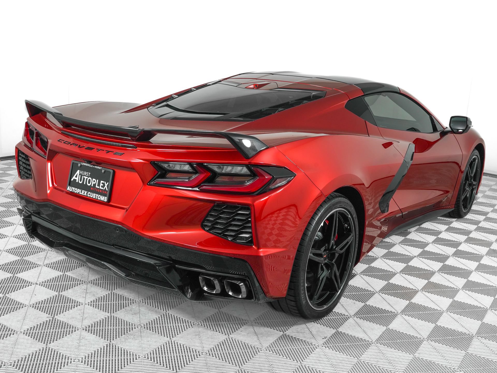 Used 2023 Chevrolet Corvette Stingray Preferred Cpe w/ Z51 Performance Package RWD image 4