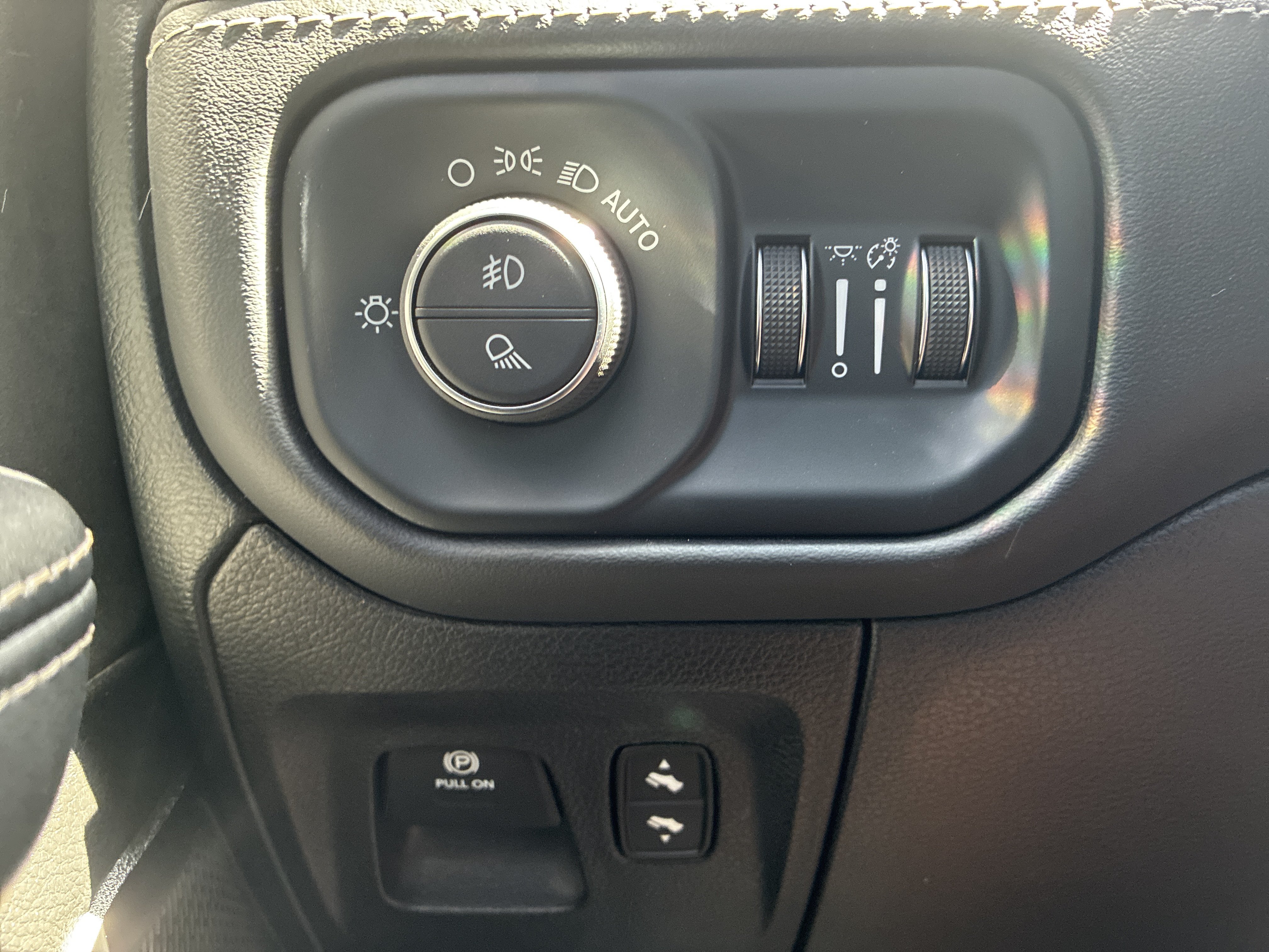 Used 2022 RAM 1500 TRX w/ TRX Level 1 Equipment Group AWD/4WD image 22