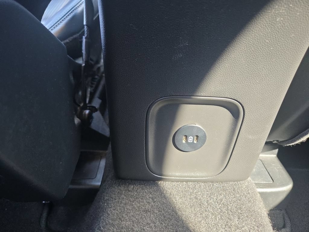 Used 2024 Ford Escape Platinum AWD/4WD image 37