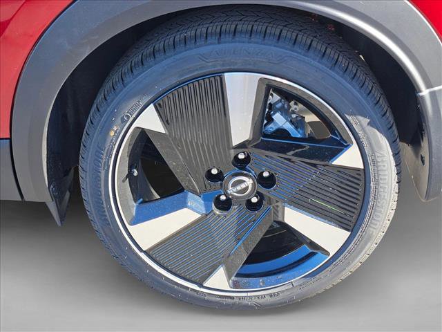 New 2026 Nissan Kicks SR image 10