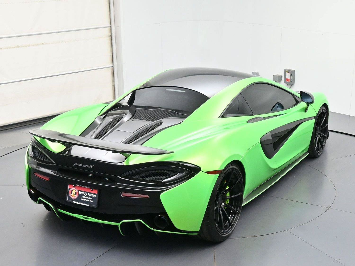 Used 2016 McLaren 570S Coupe RWD image 36