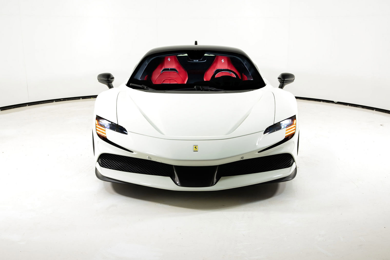 Certified 2022 Ferrari SF90 Stradale AWD/4WD image 9