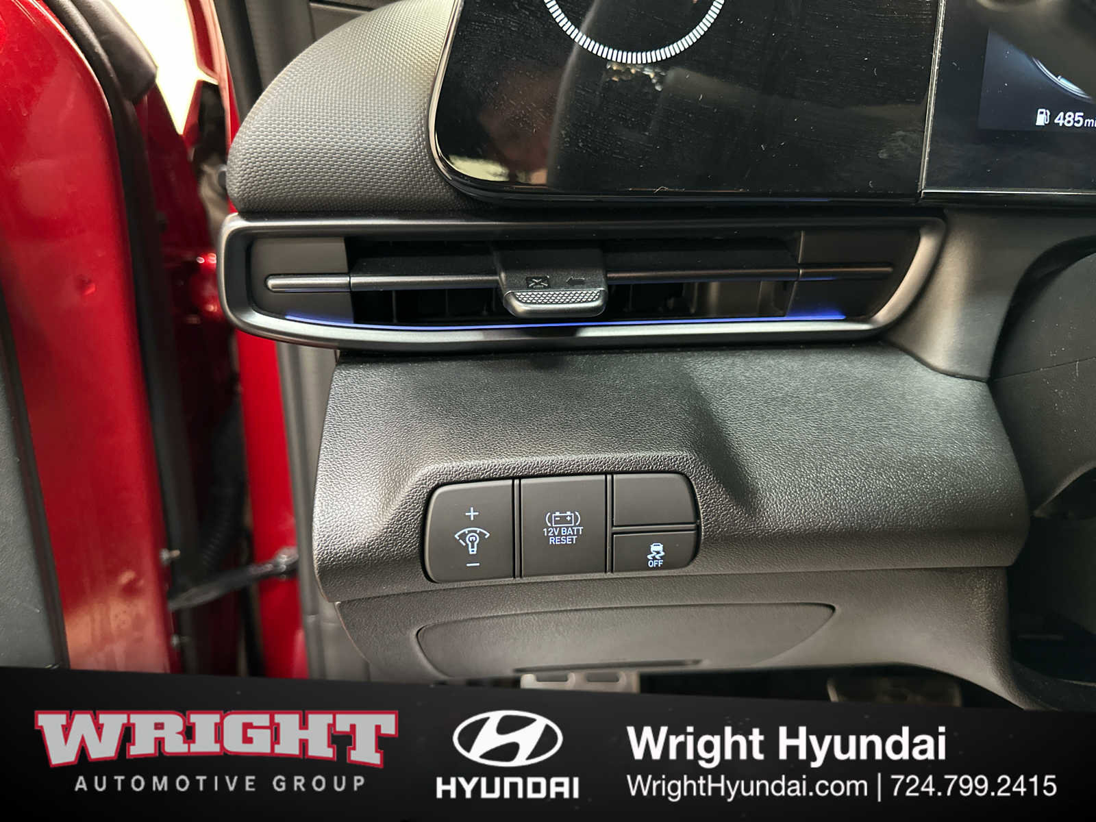 Certified 2025 Hyundai Elantra SEL image 23