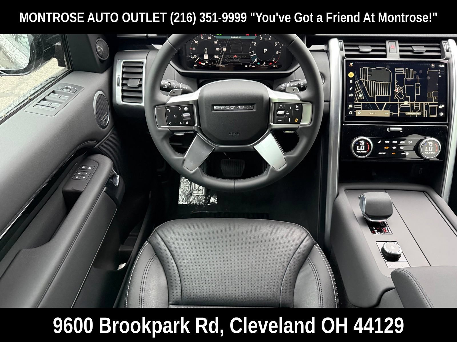 New 2026 Land Rover Discovery S AWD/4WD image 33