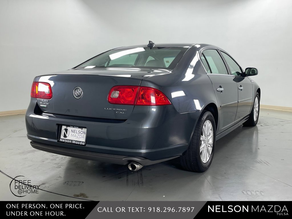 Used 2011 Buick Lucerne CXL image 6