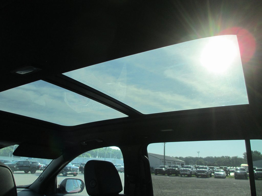 New 2025 GMC Acadia Denali image 20