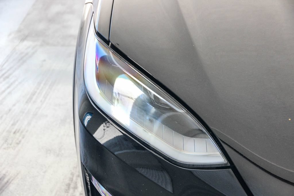 Used 2023 Tesla Model X AWD/4WD image 9