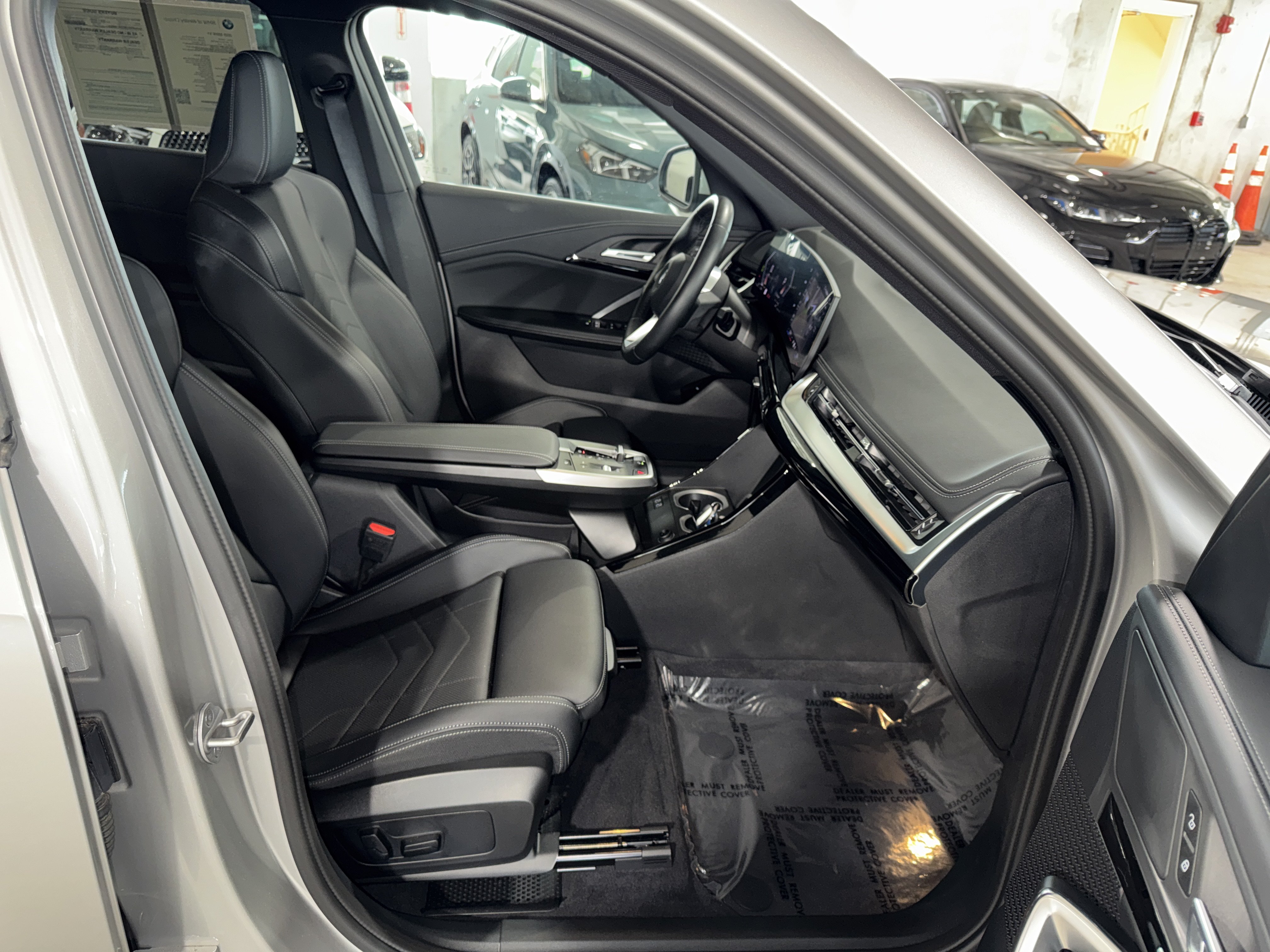 Certified 2025 BMW X1 xDrive28i AWD/4WD image 10