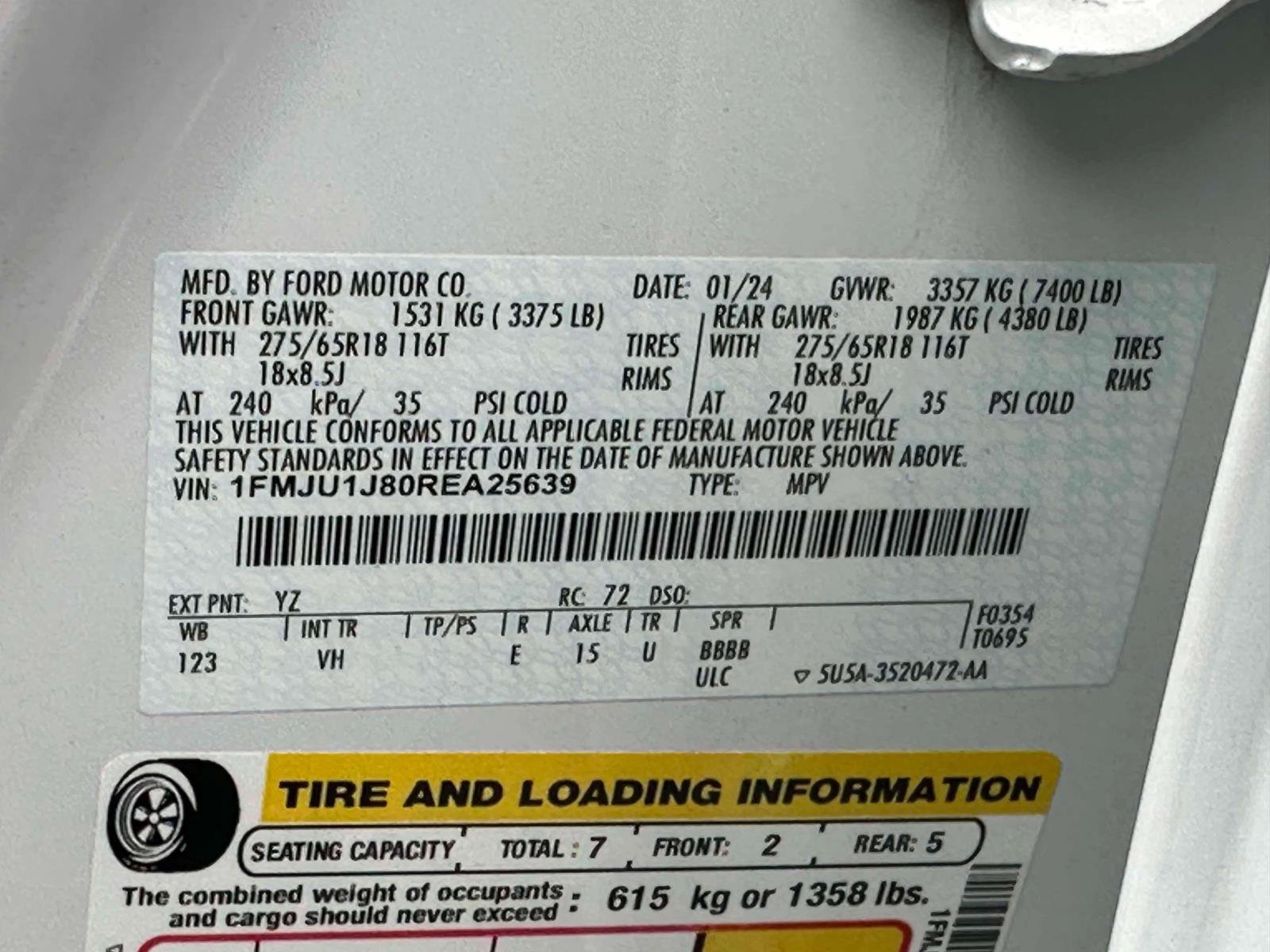 Used 2024 Ford Expedition XLT image 17