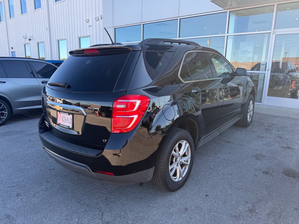 Used 2017 Chevrolet Equinox LT FWD image 3
