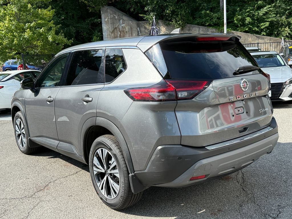Used 2021 Nissan Rogue SV AWD/4WD image 4