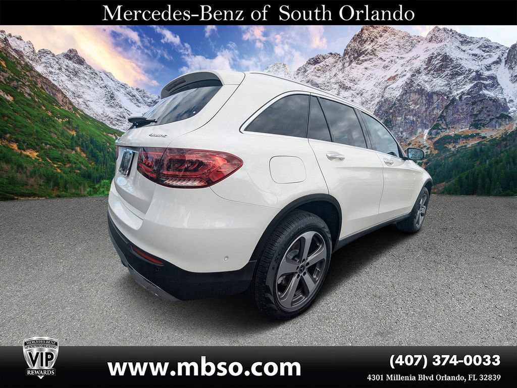 Certified 2022 Mercedes-Benz GLC 300 4MATIC w/ Premium Package Lite image 17