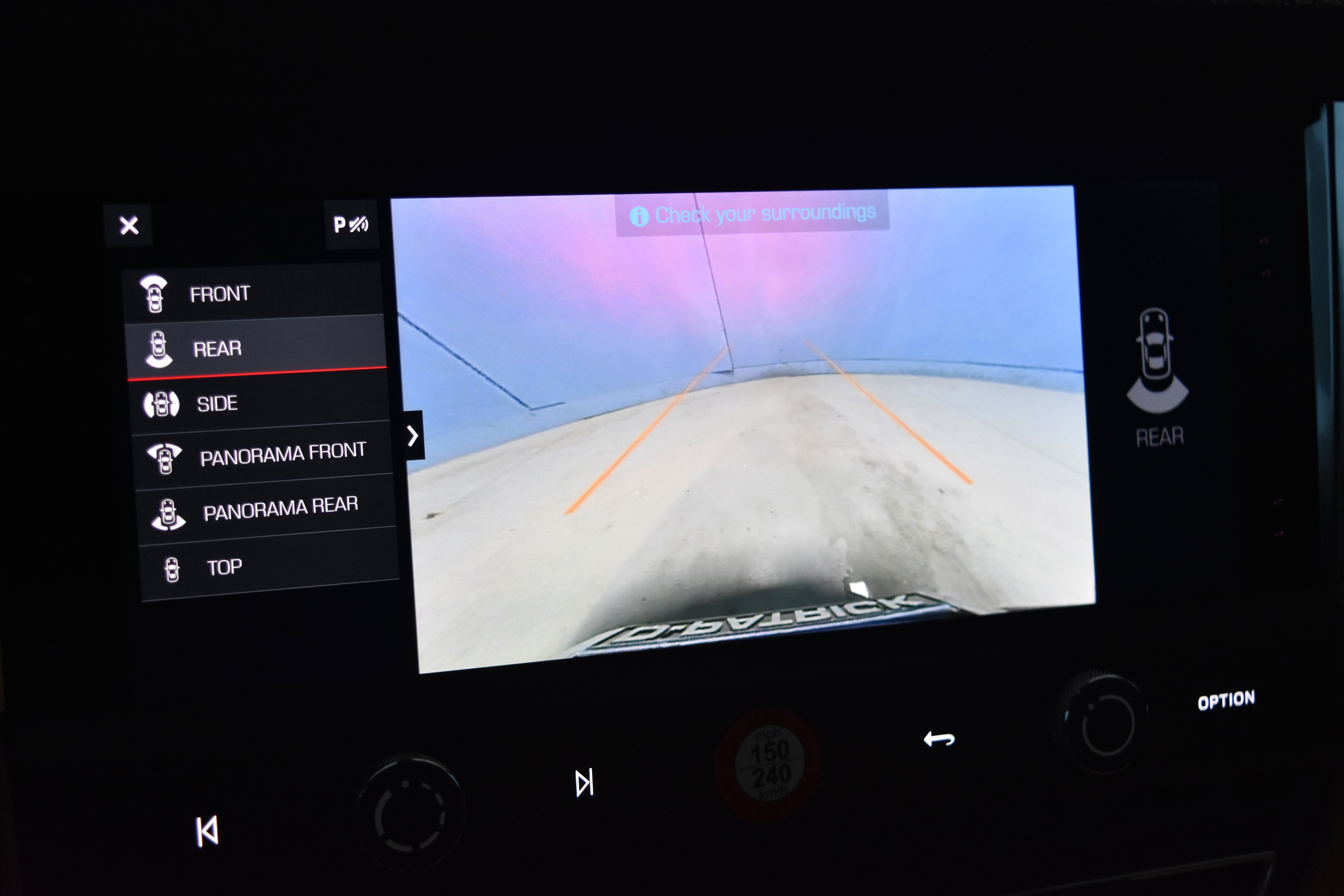 New 2026 Porsche Macan image 14