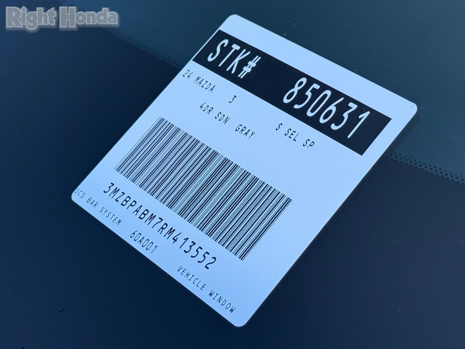 Used 2024 MAZDA MAZDA3 s image 34