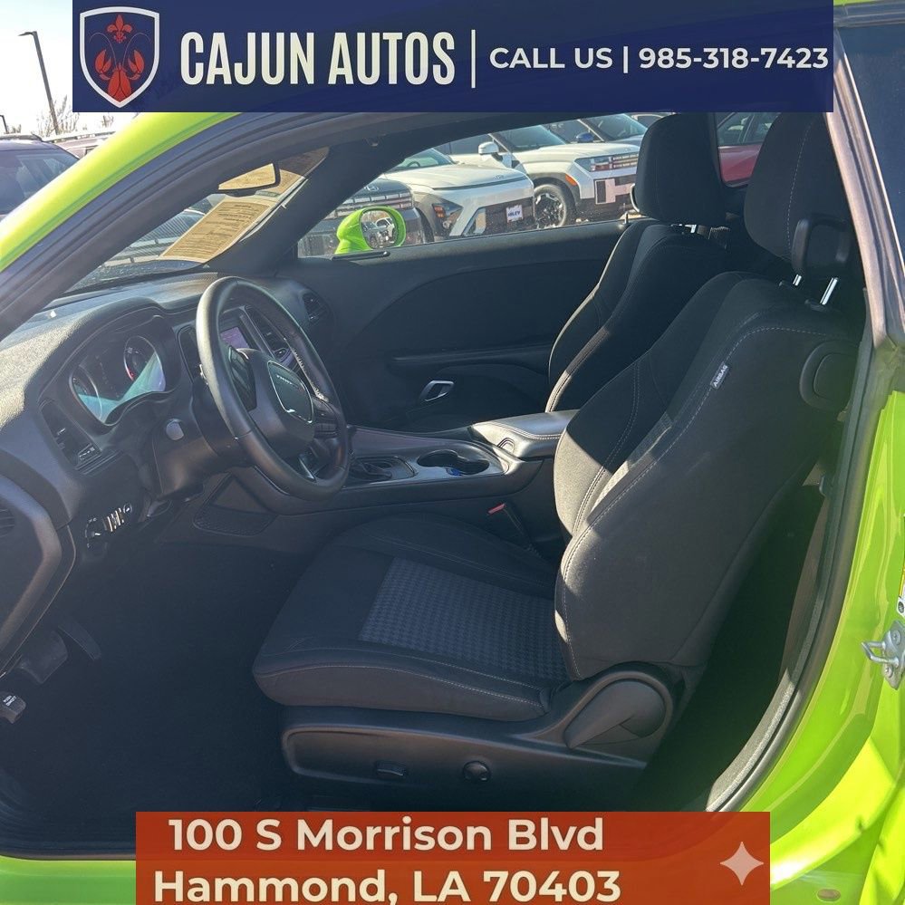 Used 2023 Dodge Challenger SXT AWD/4WD image 8