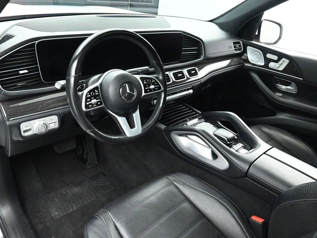 Used 2020 Mercedes-Benz GLS 450 4MATIC image 14