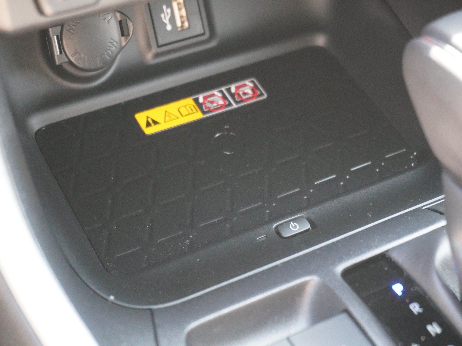 Used 2025 Toyota RAV4 XLE Premium w/ Weather Package AWD/4WD image 26