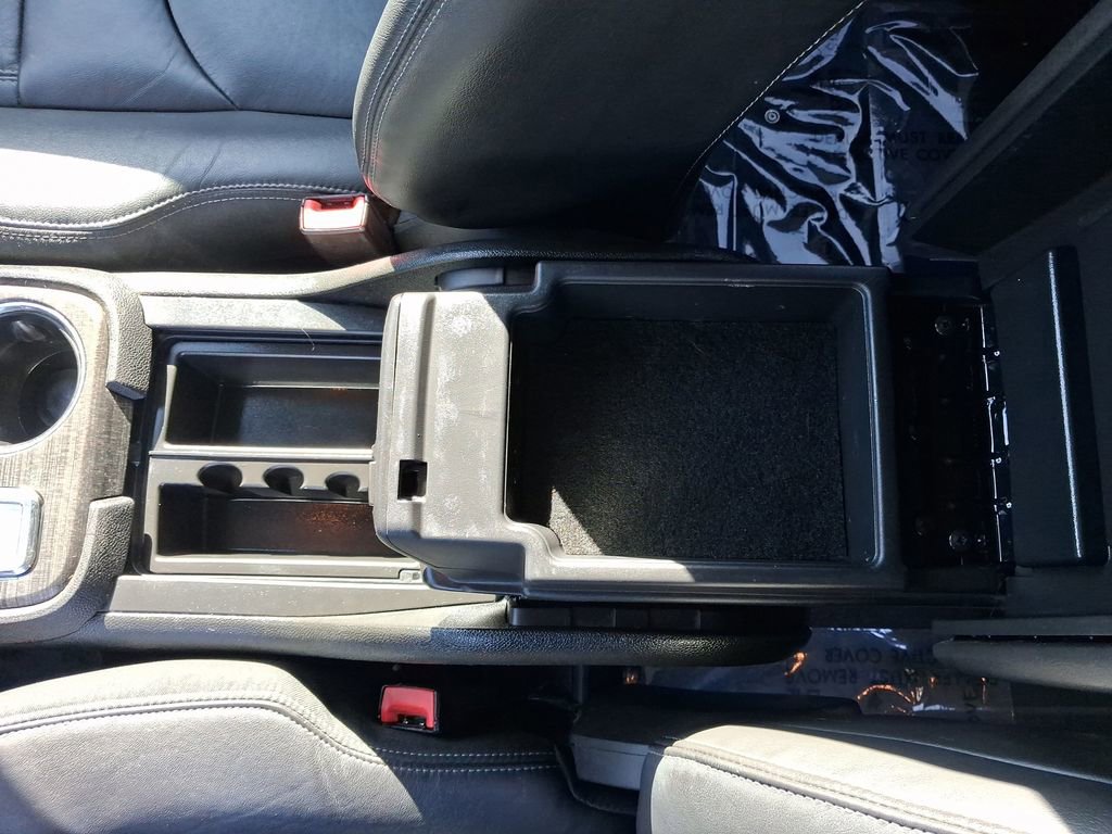 Used 2017 GMC Acadia Limited SLT image 23