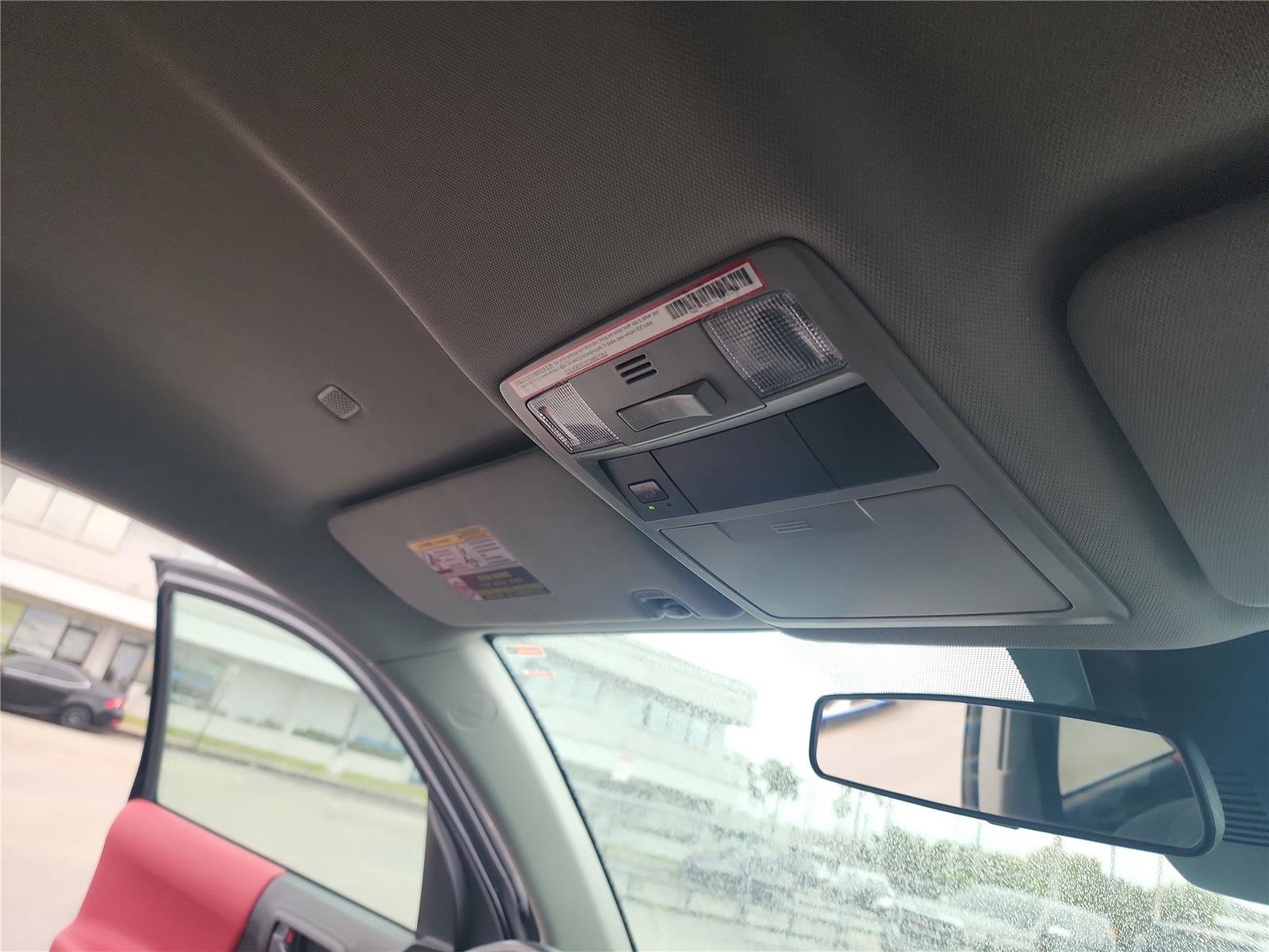 Used 2022 Toyota Tacoma SR5 image 32