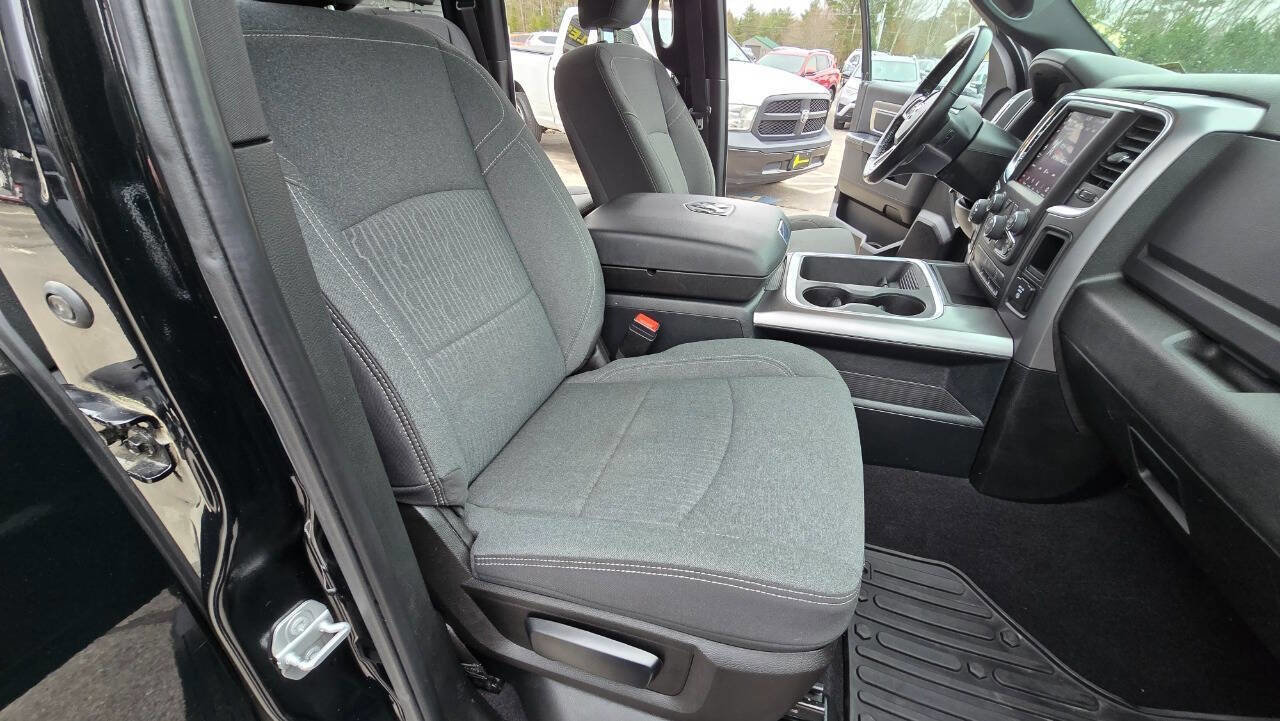 Used 2021 RAM 1500 Classic Warlock w/ Luxury Group image 18