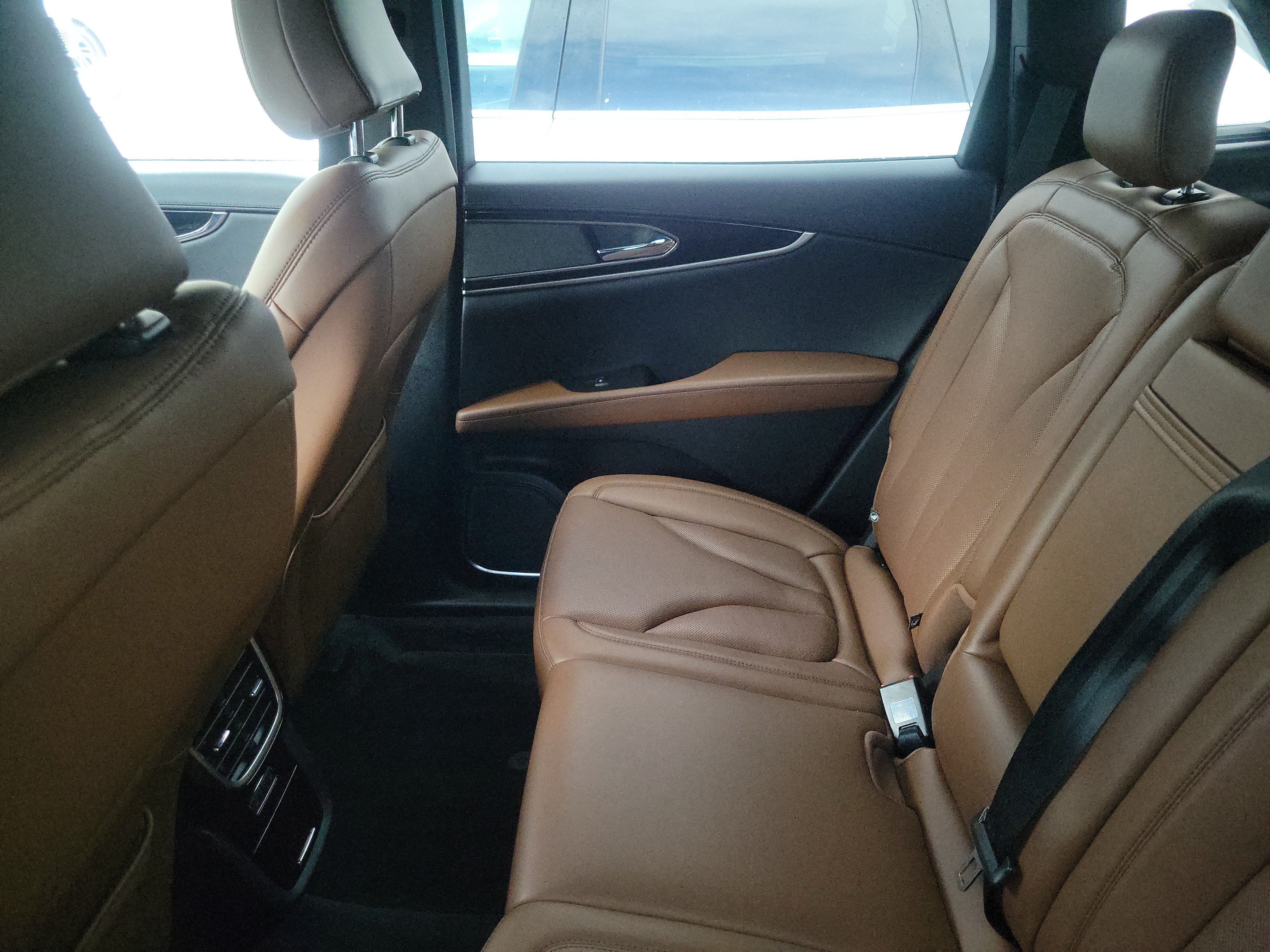 Certified 2023 Lincoln Nautilus Reserve AWD/4WD image 10