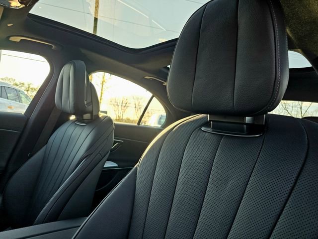 New 2026 Mercedes-Benz E 450 4MATIC Sedan image 18