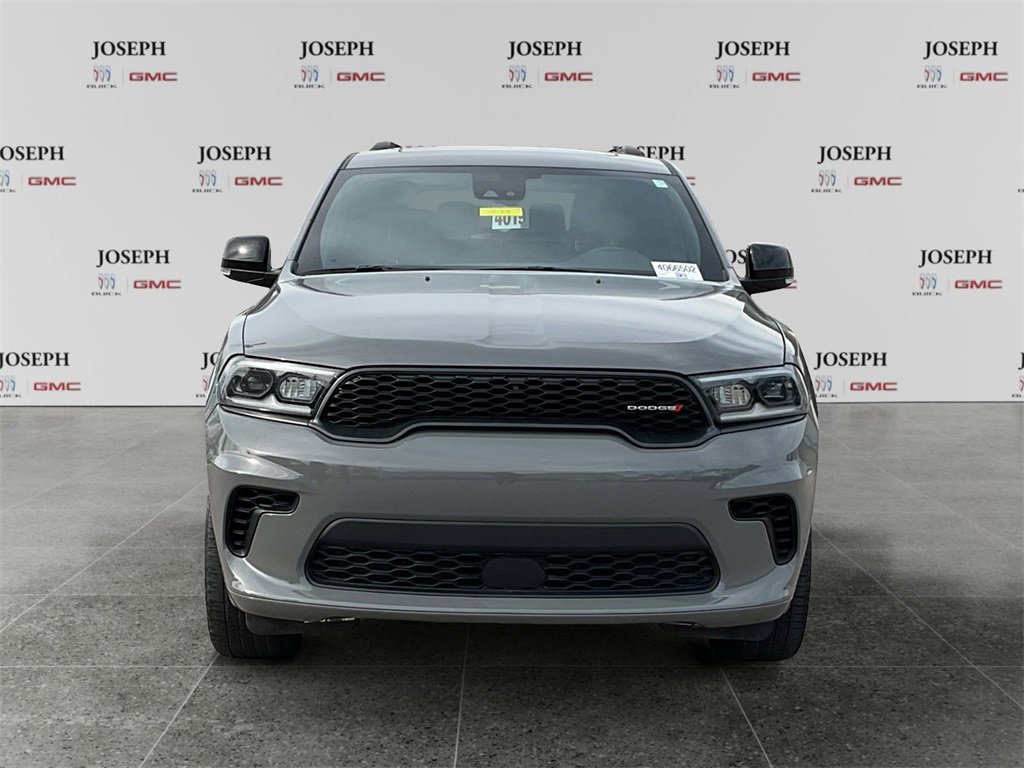 Used 2024 Dodge Durango GT image 2