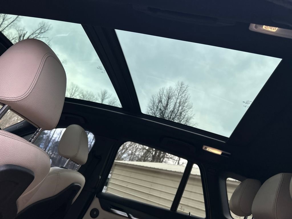 Used 2017 BMW X1 xDrive28i image 26