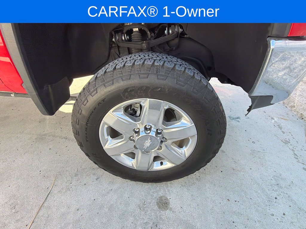 Used 2020 Chevrolet Silverado 2500 LTZ AWD/4WD image 2