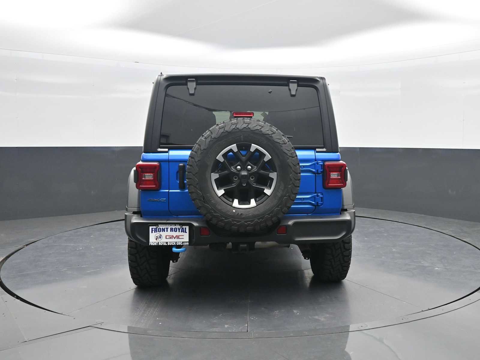 Used 2024 Jeep Wrangler Unlimited Rubicon 4xe AWD/4WD image 6