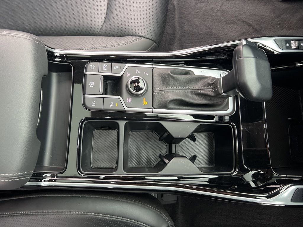 Certified 2024 Kia Sorento SX image 25