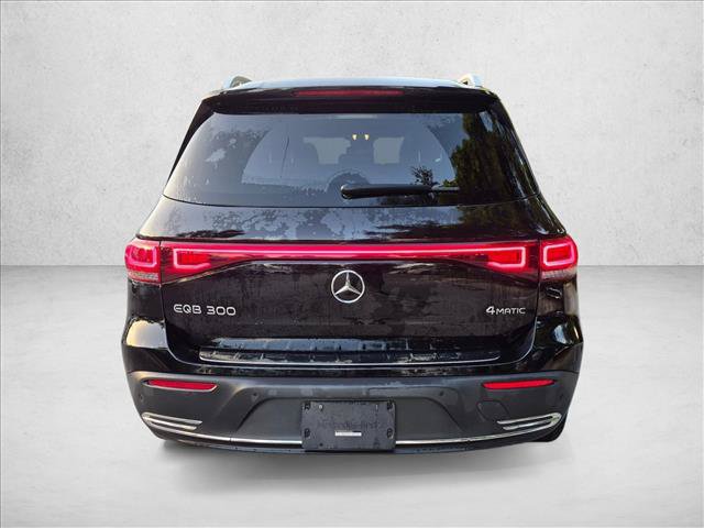 Used 2023 Mercedes-Benz EQB 300 4MATIC w/ Exclusive Package image 6