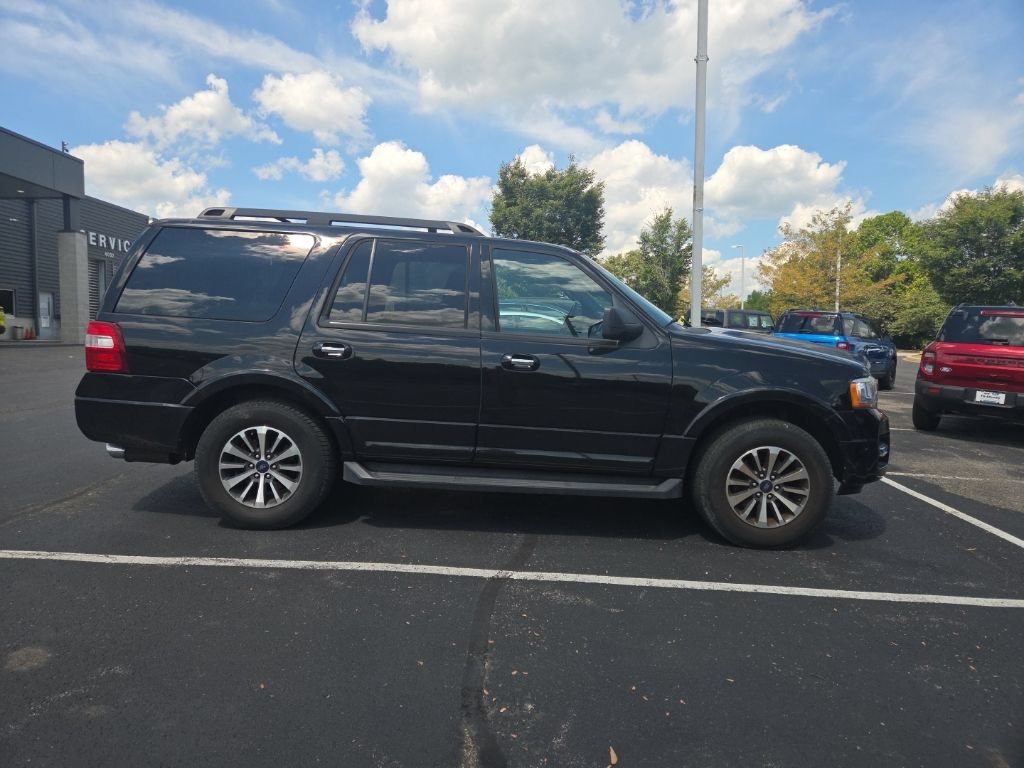Used 2016 Ford Expedition XLT AWD/4WD image 6