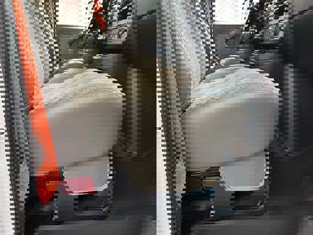 Used 2022 Chevrolet Express 3500 w/ Power Convenience Package image 41