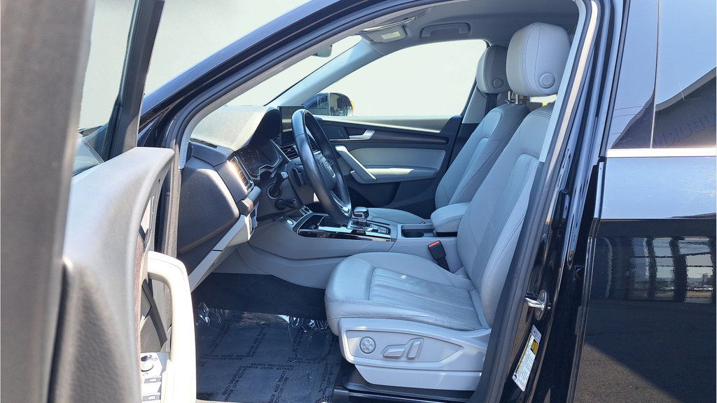 Used 2023 Audi Q5 2.0T Premium AWD/4WD image 22