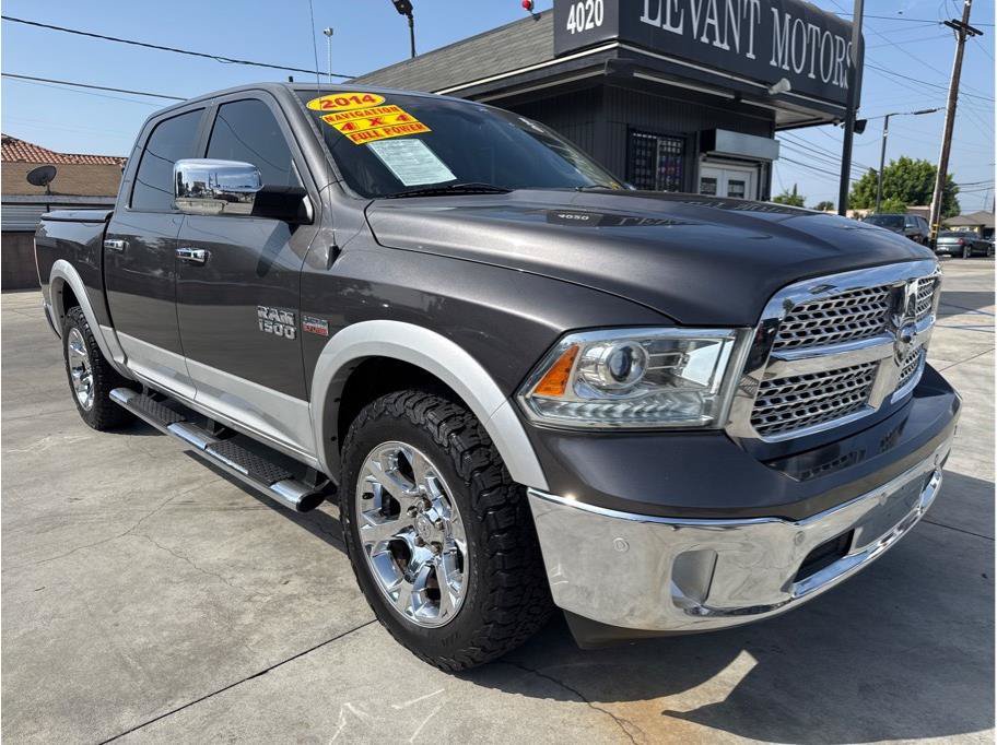 Used 2014 RAM 1500 Laramie w/ Convenience Group AWD/4WD image 38