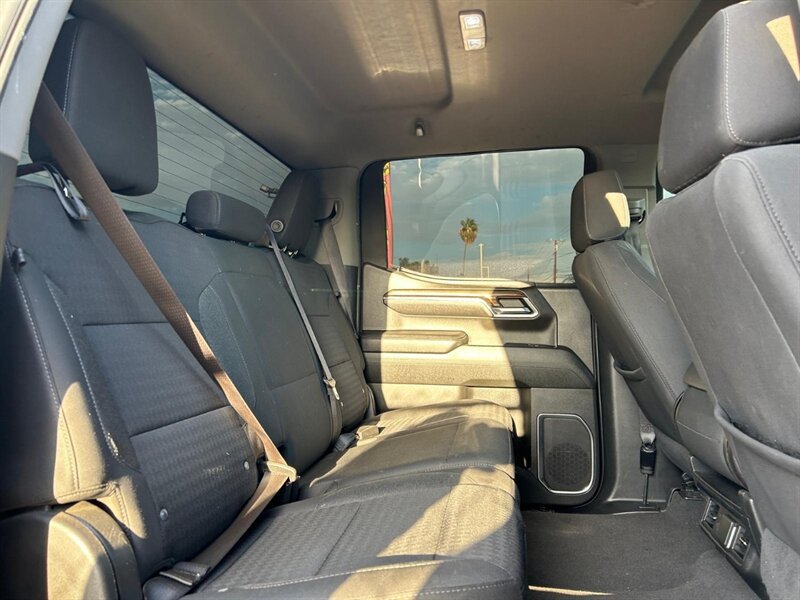 Used 2023 Chevrolet Silverado 1500 LT RWD image 29