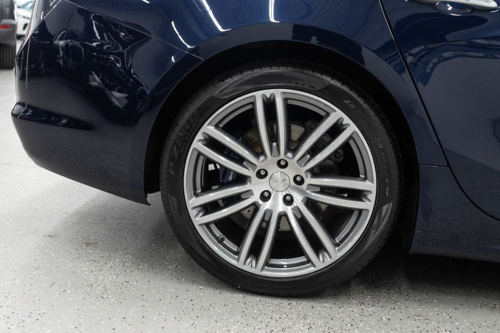 Used 2018 Maserati Ghibli S GranLusso RWD image 33