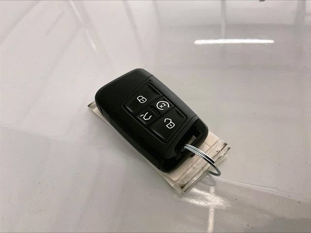 Used 2020 Volkswagen Jetta SE w/ SE Cold Weather Package FWD image 9