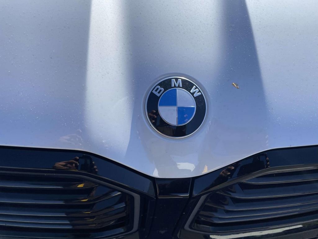 Used 2023 BMW XM image 11