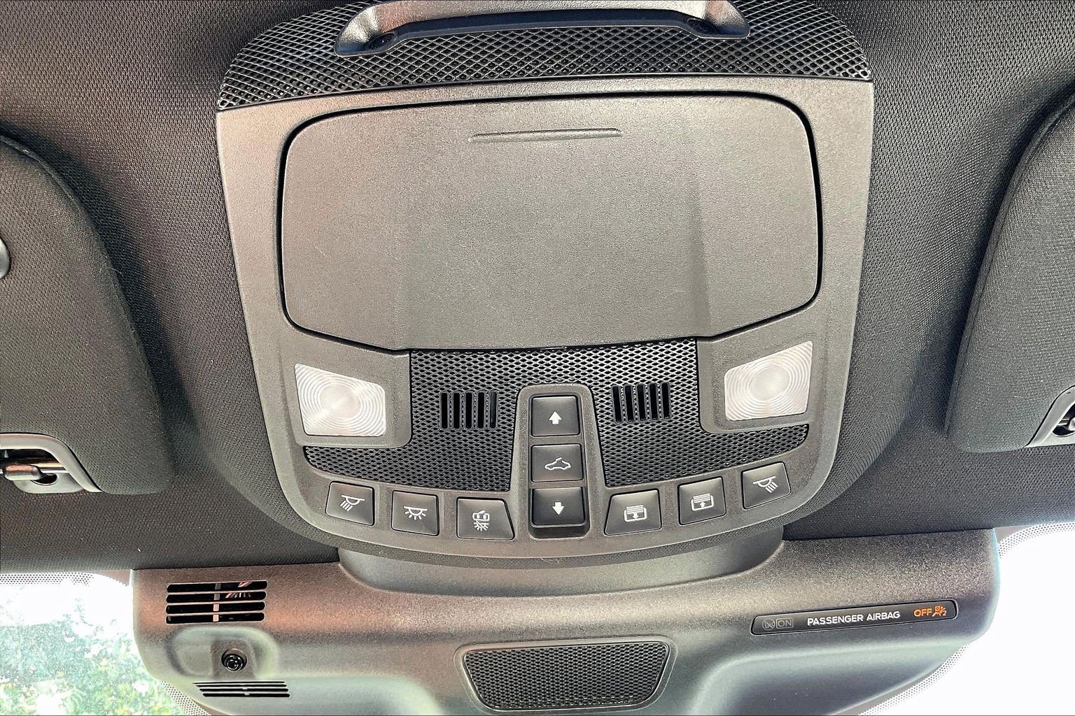 Used 2022 Lincoln Nautilus Reserve AWD/4WD image 37