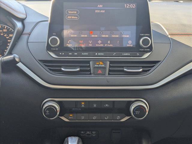 Used 2022 Nissan Altima 2.5 SR image 14