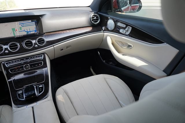 Used 2019 Mercedes-Benz E 450 4MATIC Sedan image 25