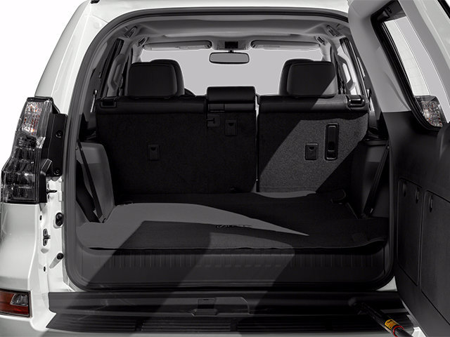 Used 2014 Lexus GX 460 w/ Premium Package AWD/4WD image 12